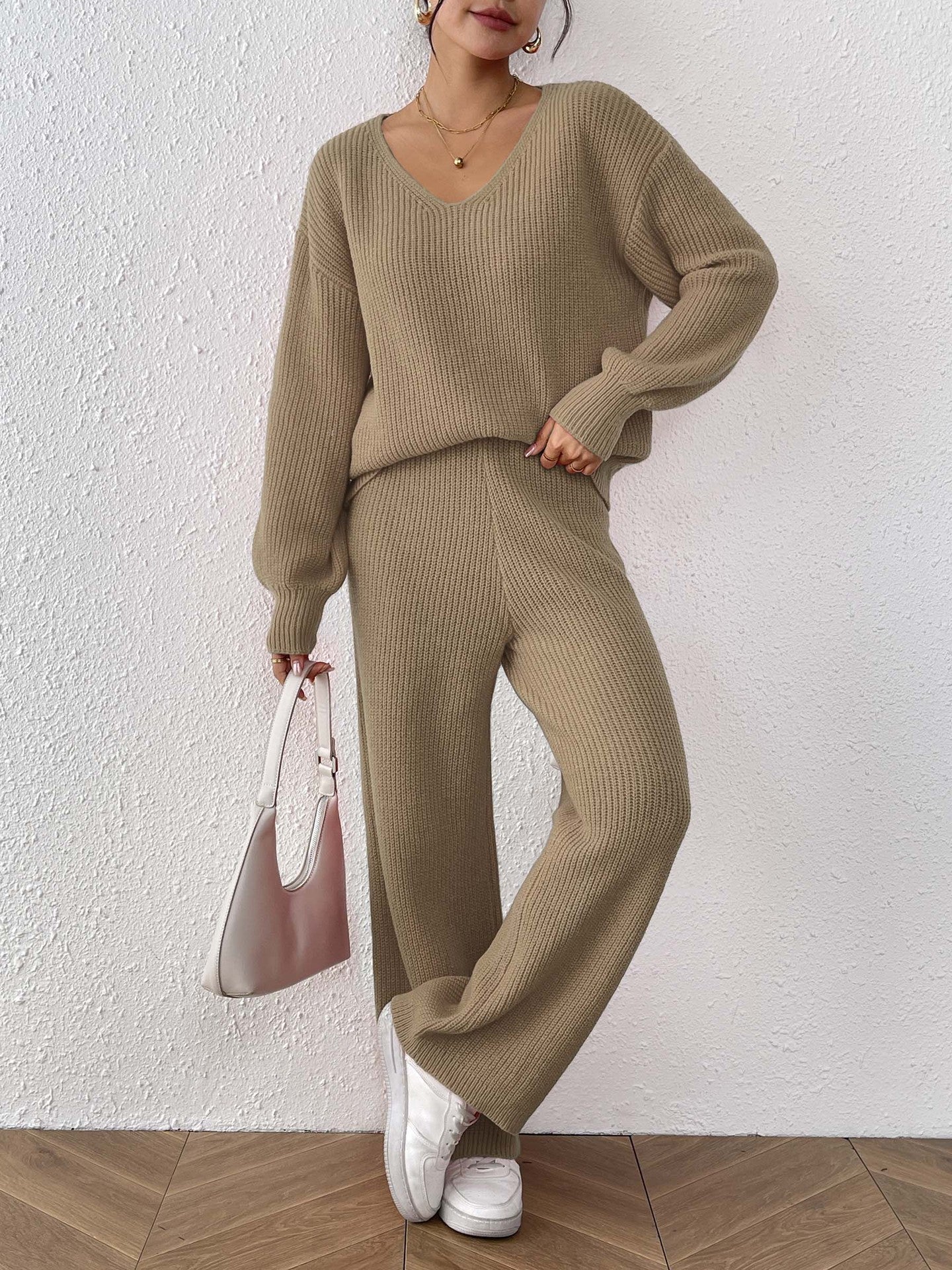 Women's Casual Suit V-neck Loose Top Solid Color Wide-leg Straight Pants