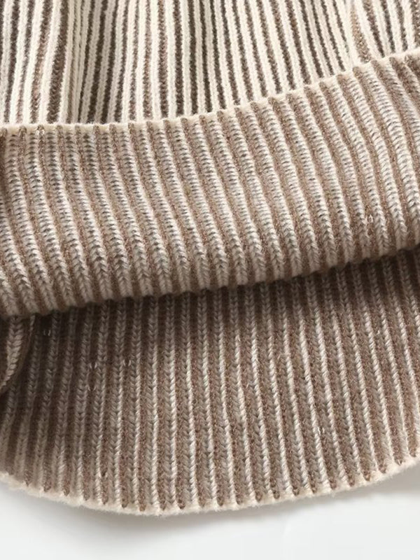 New women's lazy style contrasting color line high collar short sweater